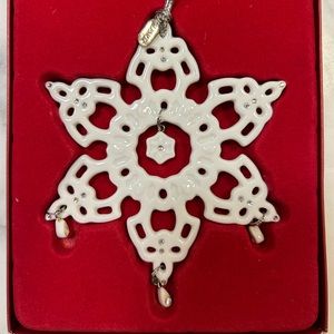 Vintage Lenox Winter White Snowflake Ornament. Original Box.